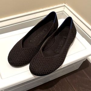 Rothy’s Black Ballet Flats